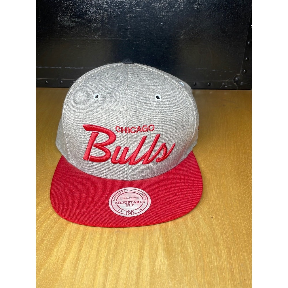 Mitchell & Ness Chicago Bulls Snapback Hat Gray Red Script NBA Adjustable Cap